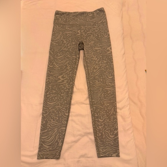 Athleta Other - Athleta Girl Print Leggings 16